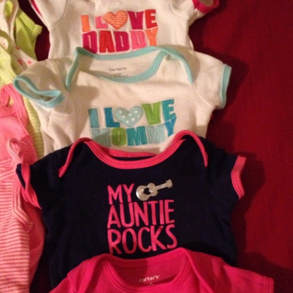 Newborn Carter's - Picture 4 of 4