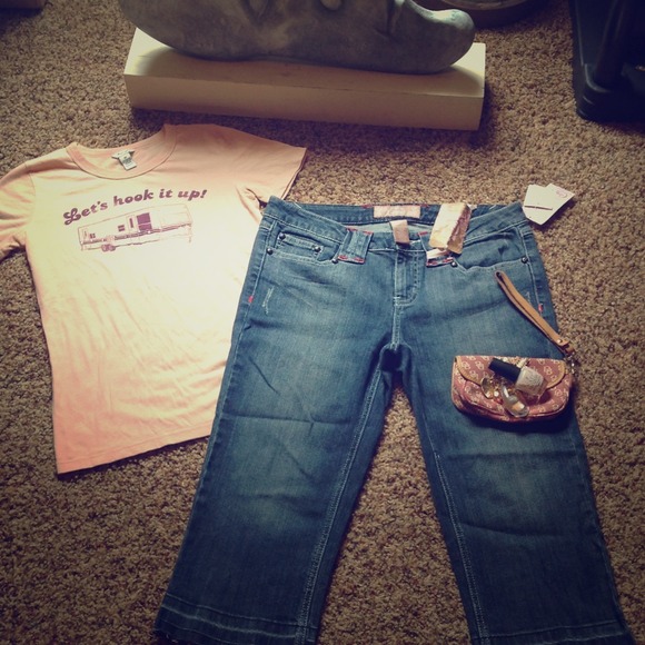 Never worn capri's