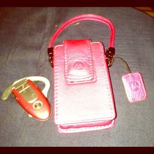 🍥 Pink   Motorola Carrying Case and Bluetooth  🍥