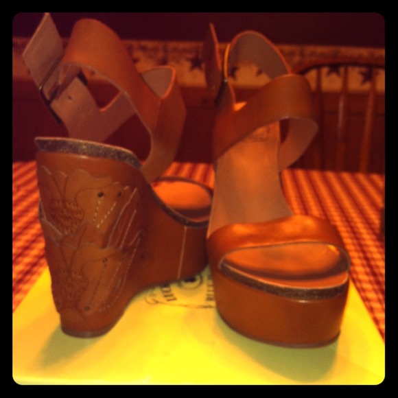 Lucky Brand Shoes - Lucky brand size 9 wedges