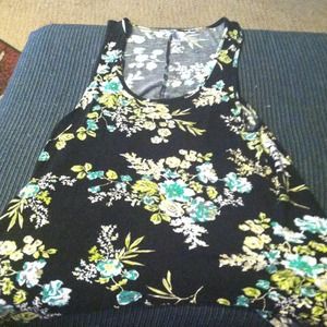 Black floral tank