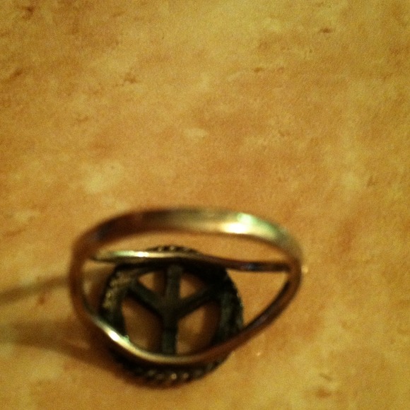 Peace ring - Picture 3 of 3