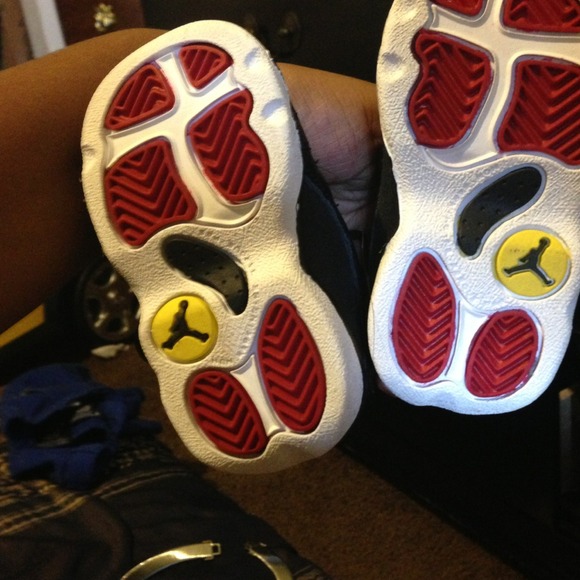 Jordan 13 - Picture 2 of 3