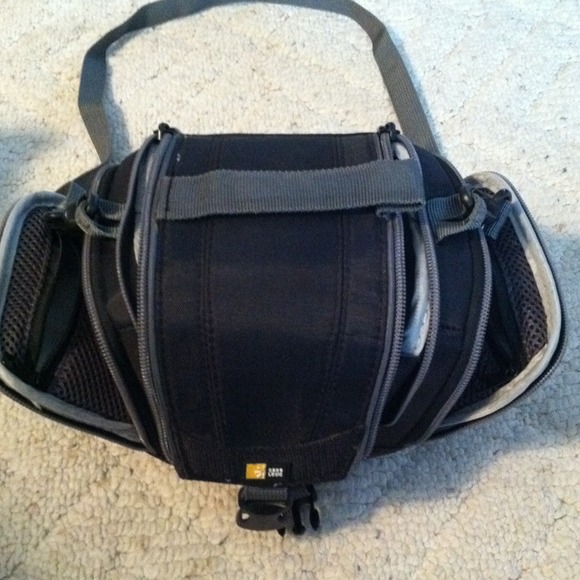 SOLD!!!!!!🌺 Camera case🌺