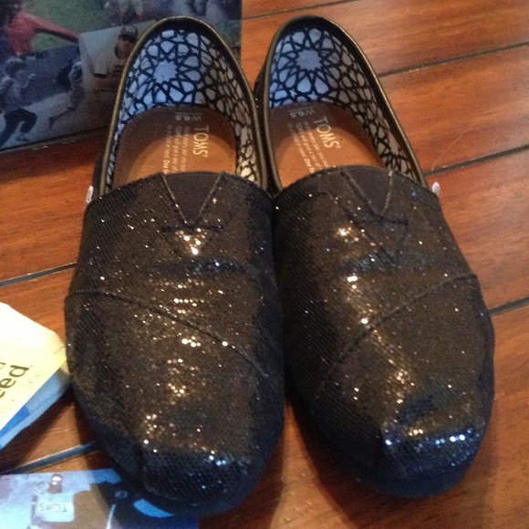 🚫SOLD🚫  🎀💯Authentic Toms Shoes🎀black glitter - Picture 4 of 4