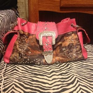 Camo purse