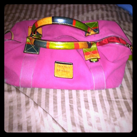 Dooney and Bourke Handbag&Kenneth Cole @gata86