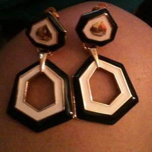 Retro clip-on earrings