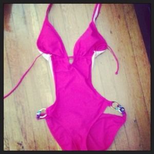Hot!!! Hot Pink Monokini Swimsuit🔥