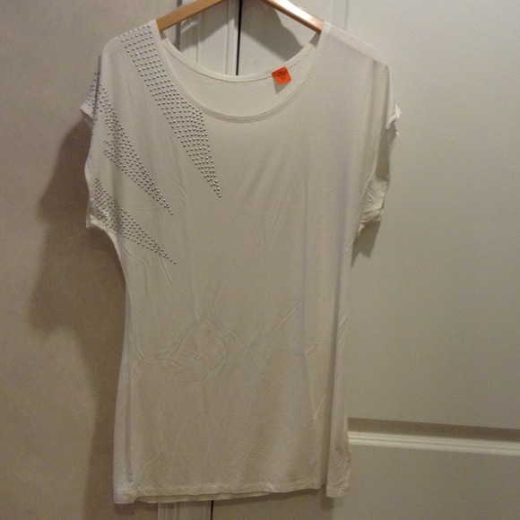 white shirt