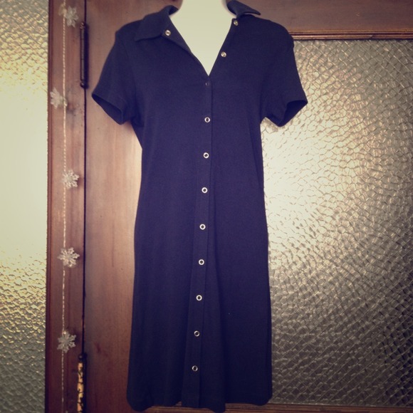 Navy blue short-sleeved cotton dress