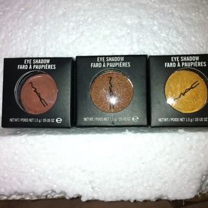 Bundle for aleksandra1008 MAC eyeshadow