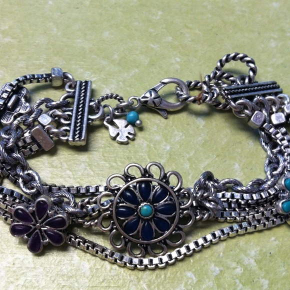 Bracelet - Picture 1 of 1