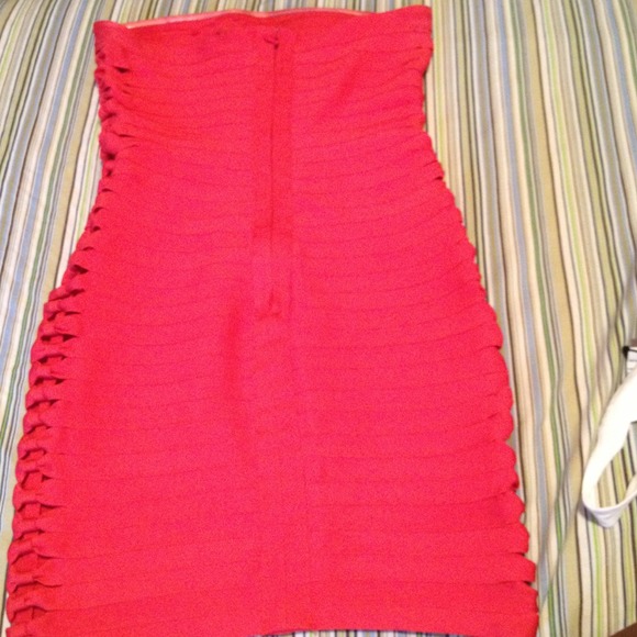 Bandage dress - Picture 2 of 3