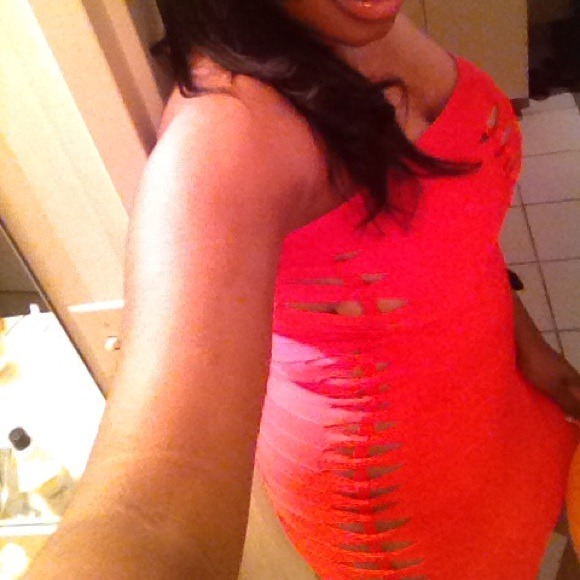 Bandage dress - Picture 3 of 3