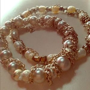 Pair: Pearl Bracelets