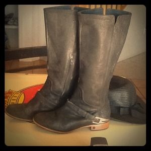 Black/ Brown Ugg Boots with original box!