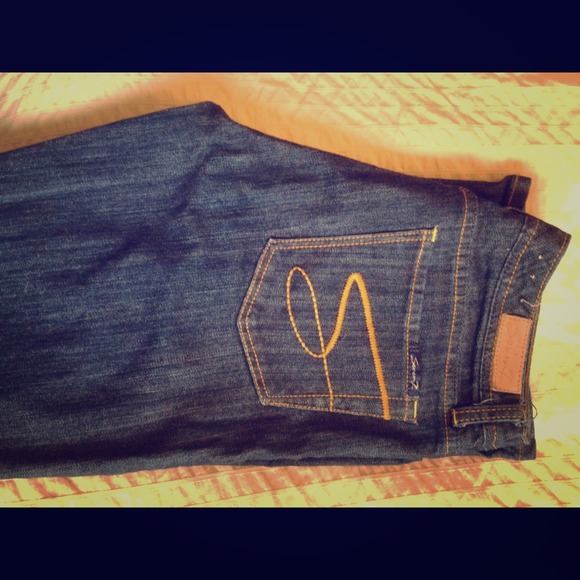 Seven jeans