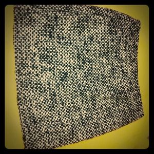 Black and white tweed skirt