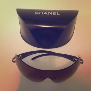 Authentic Chanel sunglasses!