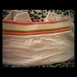 ✴Bermuda Comfiness!! ✴