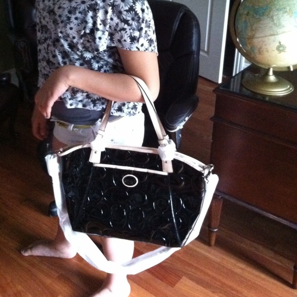 More pics of coach purse