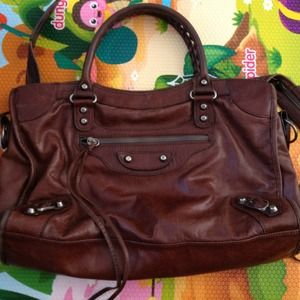 Motor bag style handbag