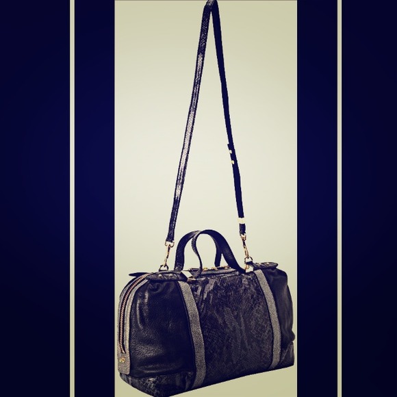 🔴SOLD🔴Authentic Juicy couture Hansen Satchel - Picture 1 of 5