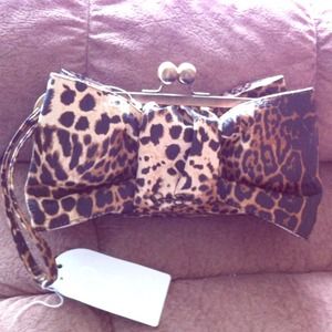 On hold for @cherylskers!!! 🌸🌸🌸 (20th midnight)