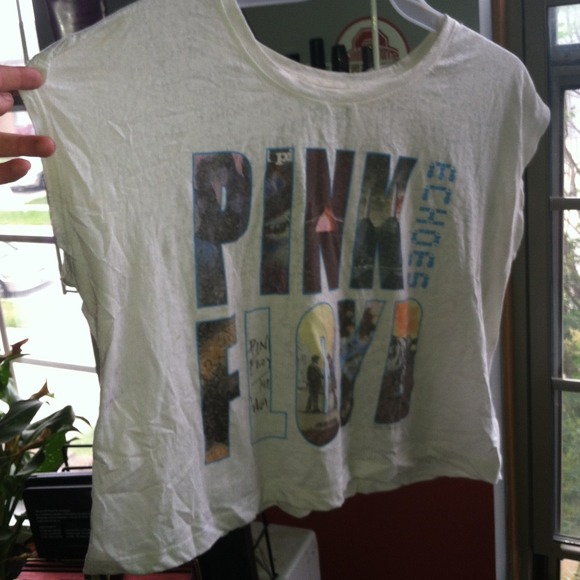 Forever 21 pink Floyd crop top :)! Large!
