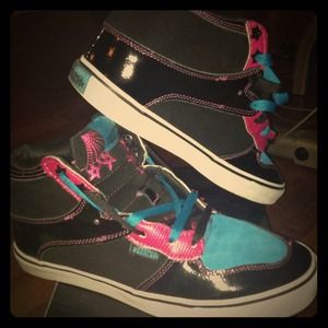 Size9 Punk Rose Sneakers