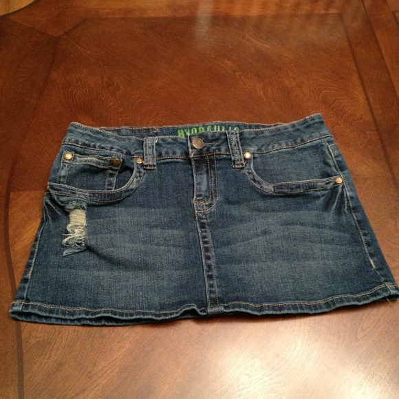 Hydraulic 11/12 mini skirt
