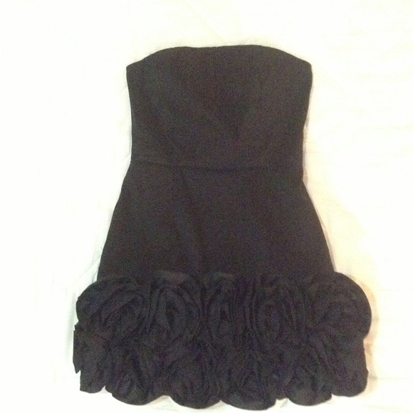 NWOT Strapless Black Cocktail Dress - Picture 2 of 3
