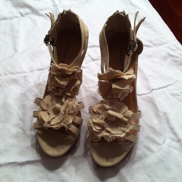 Madden Girl Sandals