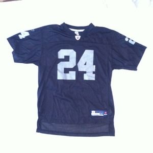 Oakland Raiders NFL jersey