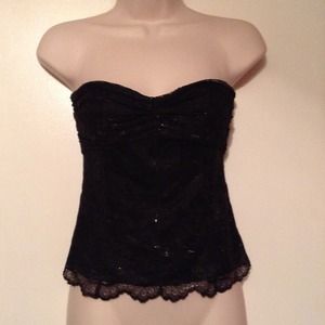 🎯SOLD Gorgeous Strapless Corset-like Black Top