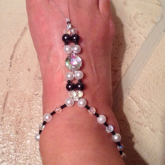#33 Barefoot Sandals - black, rhinestone, pearls - Picture 2 of 2