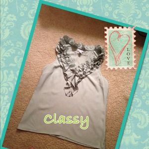 🍃New York Co. Classy ruffled top🍃LAST CHANCE.