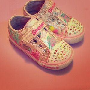 Toddler twinkle toes sketchers