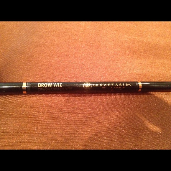 ❌SOLD❌ Anastasia Brow Wiz! Brand New