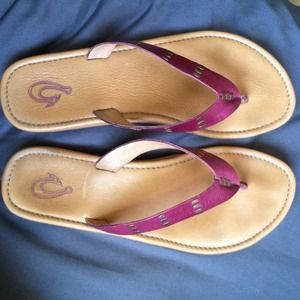 Olukai Kui Hawaiian Sandals from HI