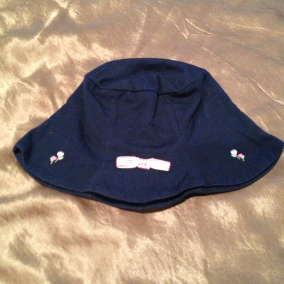 Gymboree summer hats - Picture 3 of 3