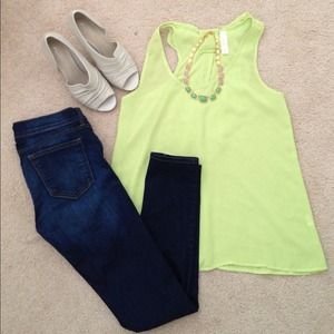 🔴SOLD! Highlighter Green Tank Sz: Sm