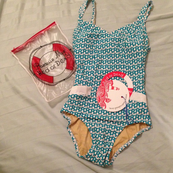 ❌SOLD❌NWT Red or Dead swimsuit size 6