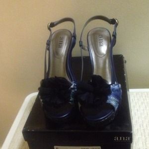 Ana navy blue print flowered wedge sandal