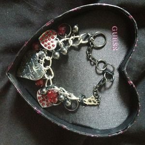 Guess bracelet !