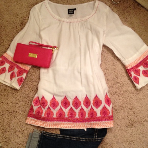 🎀🎀DARLING SPRING TOP!🎀🎀