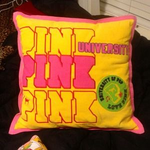 VS large "pink" pillow