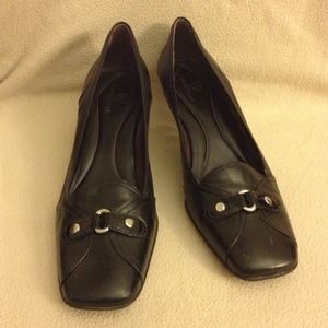 Cole Haan Classic Heel