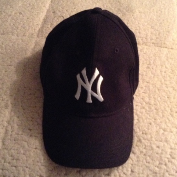 Sold !!! Yankee hat 💖